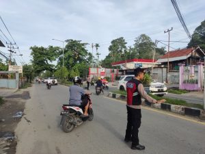 Samapta Polres Jayapura Perkuat Keamanan Pagi Hari dengan Strong Point