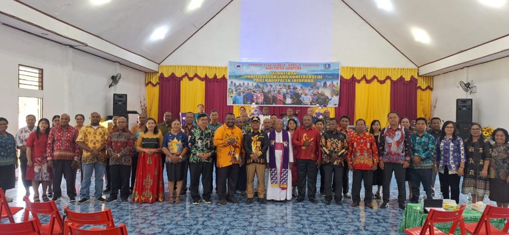 Haris Richard Yocku Resmi Dilantik sebagai Ketua Panitia Konferensi III PGGJ Kabupaten Jayapura
