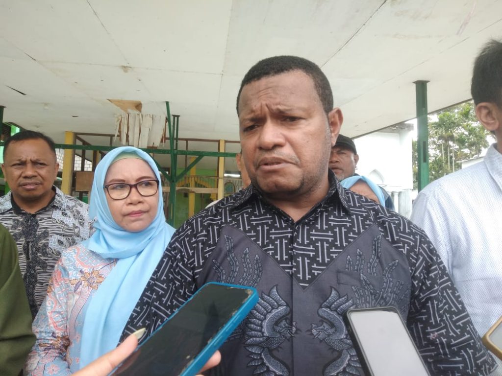 Hadiri Jumat Agung di Gereja GKI Lachairoi Doyo Baru, Ini Pesan Wabup Jayapura
