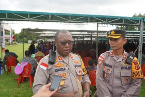Ratusan Personel Gabungan Diterjunkan Amankan Syukuran Bakar Batu Gubernur Papua Pegunungan