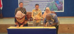 Diskominfo Jayapura dan Uniyap Papua Teken MoU, Dorong Pengembangan Teknologi dan Riset Mahasiswa