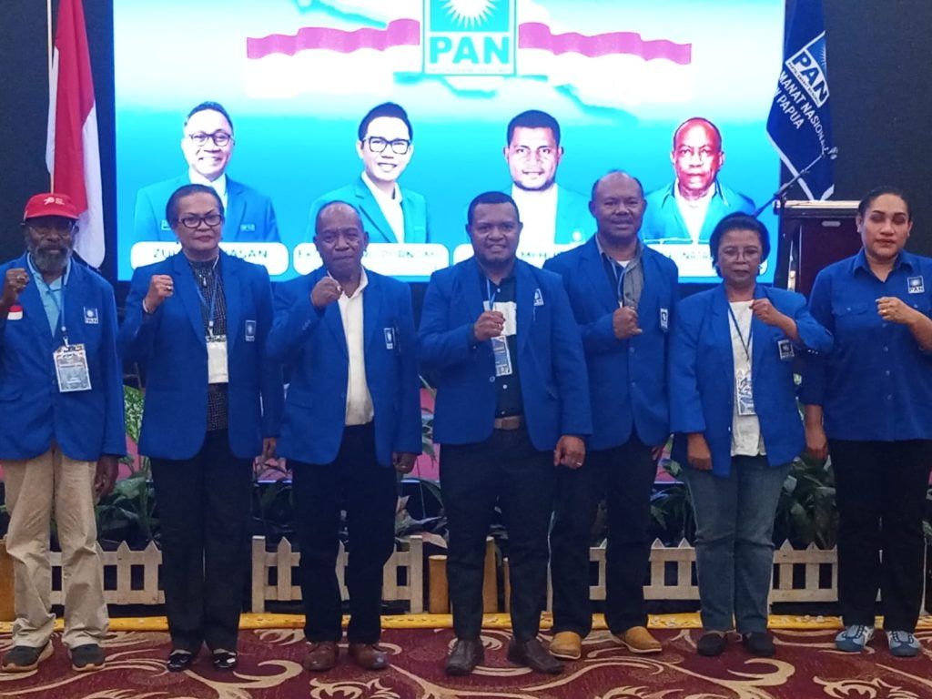 Haris Yocku Instruksikan Kader PAN Papua Tegak Lurus Menangkan Paslon Mari-Yo