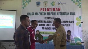 Tenaga Kesehatan di Mambra Dilatih Tangani Gangguan Jiwa
