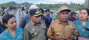 Internet VSAT Starlink Resmi Terpasang di Airu, Wujud Komitmen Pemkab Jayapura Tutup Blank Spot
