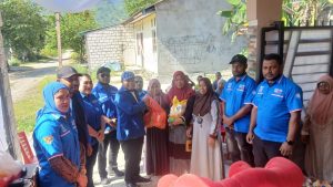 Ratusan Paket Beras Disalurkan, PAN Papua Gelar Aksi Jumat Berkah di Jayapura