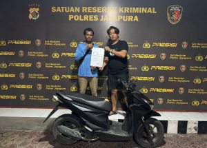 Tak Butuh Waktu Lama, Tim Opsnal Polres Jayapura Kembalikan Motor Temuan ke Pemilik Asli