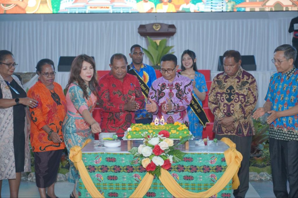 “Haru di Hari Bahagia: Uncen Peringati Dies Natalis ke-63 Bersama Kepergian Sosok Teladan”