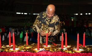 Rayakan Natal Lapago–Mepago, Gubernur MDF Tekankan Iman dan Persaudaraan Bangun Papua