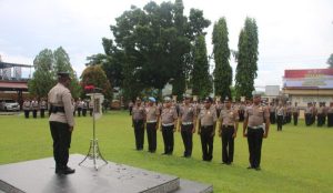 Naik Pangkat Massal di Akhir Tahun, Kapolres Jayapura Tegaskan Profesionalisme 101 Personel