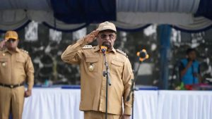 Bupati Jayapura Sentil ASN di Apel Pagi, Disiplin Jadi PR Besar 2026