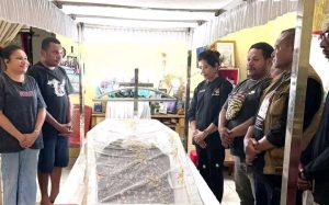 Jejak Pengabdian Johszua Mansoben Berakhir, Yanni Sampaikan Duka Mendalam