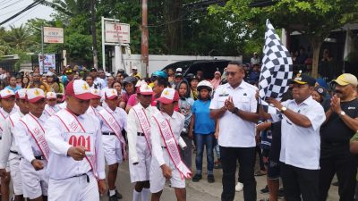 1.700 Pelajar Ramaikan Gerak Jalan Hardiknas, Wabup Jayapura Tekankan Disiplin dan Kebersamaan