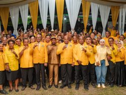 Hadiri Pelantikan Pengurus Golkar, Yunus Wonda Ajak Seluruh Kekuatan Politik Bersatu Bangun Daerah