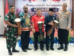 Bupati Yunus Wonda Minta PSMTI Jadi Perekat Kerukunan dan Mitra Strategis Pembangunan Daerah
