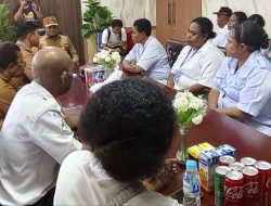Mogok Kerja Nakes Waibhu Berujung Audiensi, Wabup Jayapura Janji Evaluasi Tuntutan Pegawai