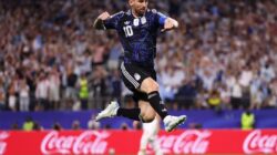 Messi Cetak Rekor, Argentina Sempurna di Fase Grup dan Melaju ke Babak Gugur sebagai Juara Grup J