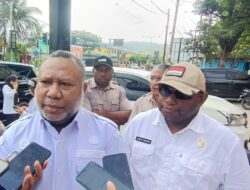 DPMPTSP dan Bappenda Jayapura Sisir Reklame, Kejar Target PAD Rp3 Miliar