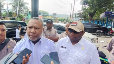 DPMPTSP dan Bappenda Jayapura Sisir Reklame, Kejar Target PAD Rp3 Miliar