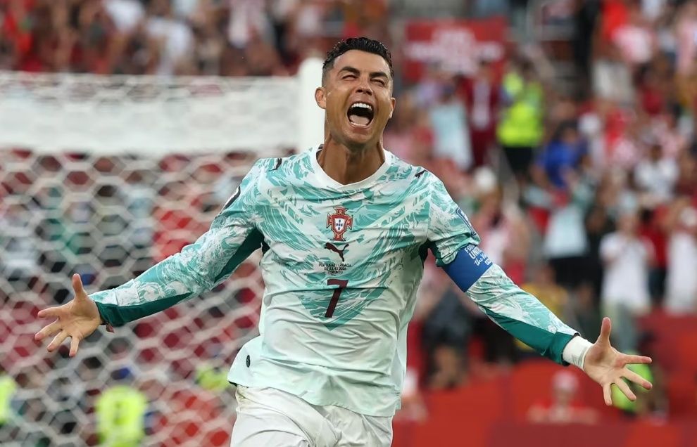 Selebrasi Cristiano Ronaldo usai mencetak gol ke gawang Kroasia