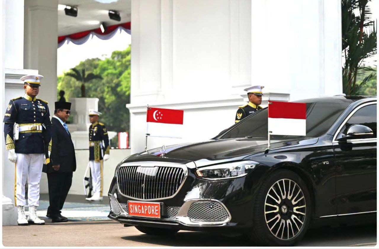 Presiden Prabowo jemput PM Singapore di istana merdeka