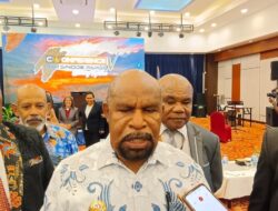 Bupati Jayapura Minta Maaf, Ini Penyebab Sampah Menumpuk di Sentani