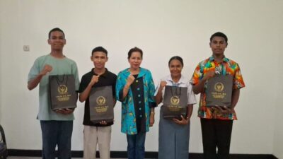 Tak Ingin Anak Papua Putus Sekolah, Lalita Gunakan Dana Pribadi untuk Beasiswa