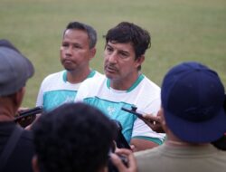 Andri Ramawi Pimpin Latihan Perdana Persipura, Pemain Asing Argentina Segera Merapat