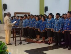 Abisai Rollo Lantik 115 Pejabat Pemkot Jayapura, Tekankan Integritas dan Pelayanan Publik