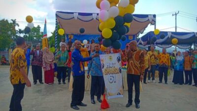 Semangat “Rise and Shine”, SMAN 1 (414) Abepura Rayakan HUT ke-61 Penuh Kebersamaan