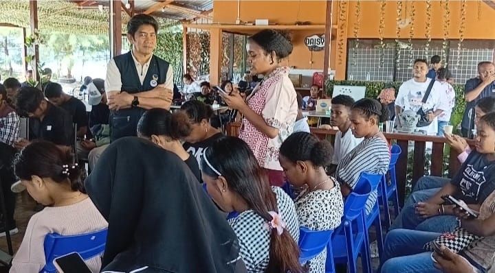 Nampak Jhoni Banua Rouw, SE., Ketua DPW Nasdem Papua di sela Sekolah Kader Nasdem
