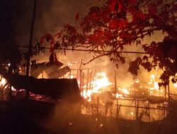 Dua Rumah di Kampung Netar Ludes Terbakar, Polisi Selidiki Dugaan Korsleting Listrik