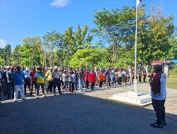 Semarak HUT RI ke-81, Bupati Robby Pimpin Jalan Santai Bersama ASN, TNI-Polri dan Pelajar