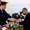 Yan Mandenas Raih Gelar Doktor Ilmu Hukum dari Unpad, Disertasinya Soroti Masa Depan Otsus Papua